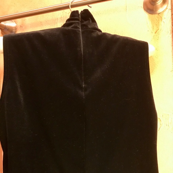 Jacobi 3 piece elegant black velveteen ensemble - Picture 5 of 7